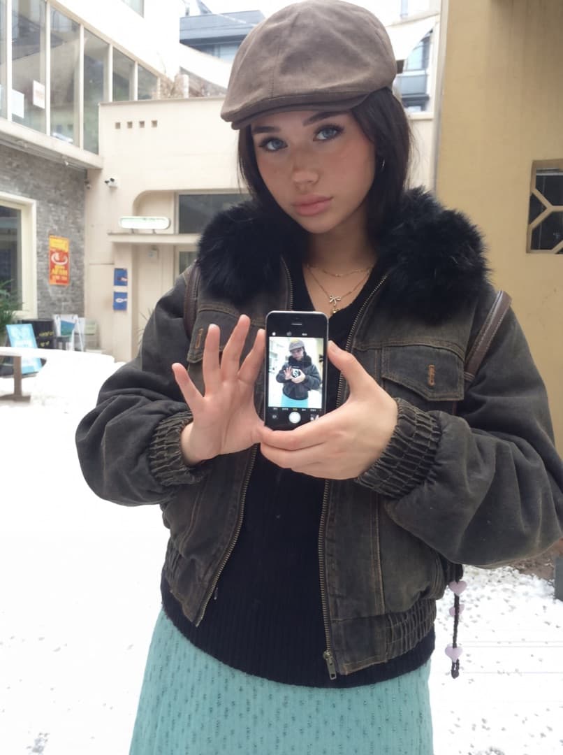 Mia